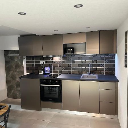 Legendary Apartment Budapest Luaran gambar