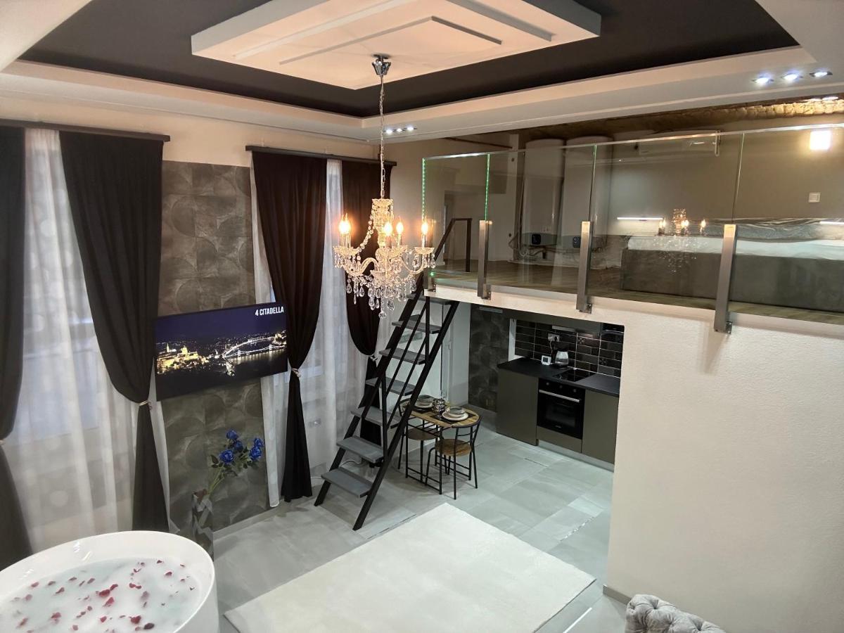 Legendary Apartment Budapest Luaran gambar